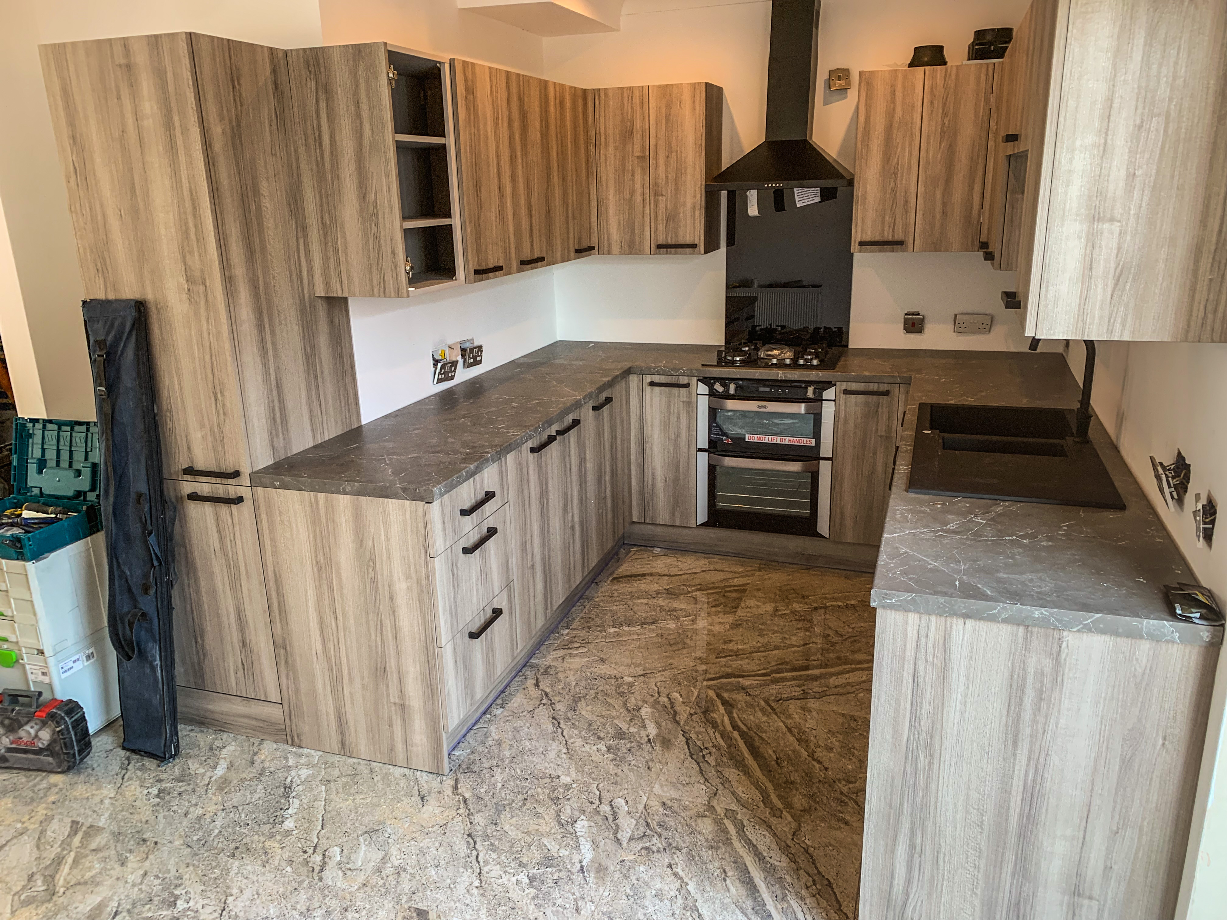 65CB2F2C-0001-41D8-A6D7-E4BE4020C816